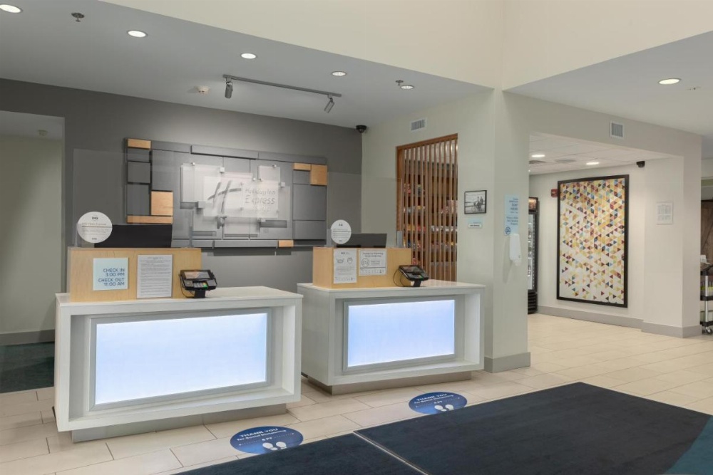 Holiday Inn Express Hotel & Suites Binghamton University-Vestal Image 27